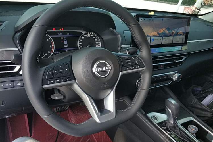 Used Nissan Teana 2024 2.0L XE Genuine Edition