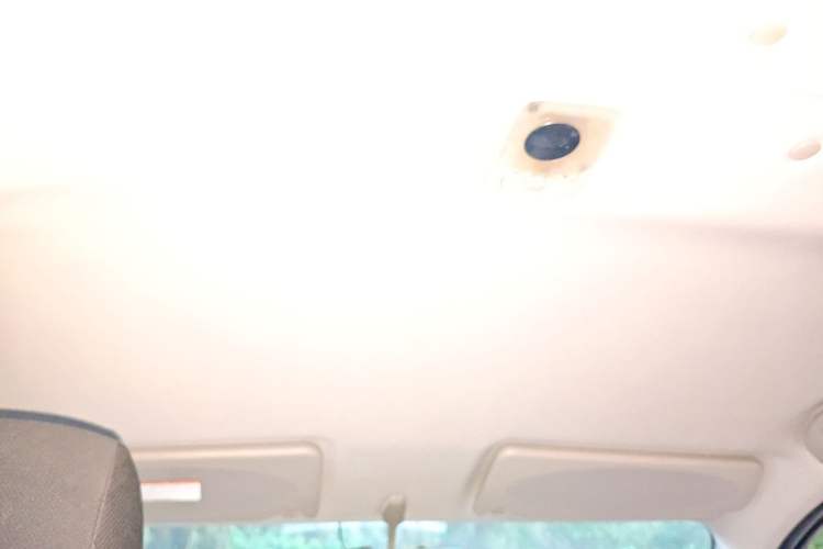 Used Nissan NV200 2012 1.6L 232 Seats Zunya Trim
