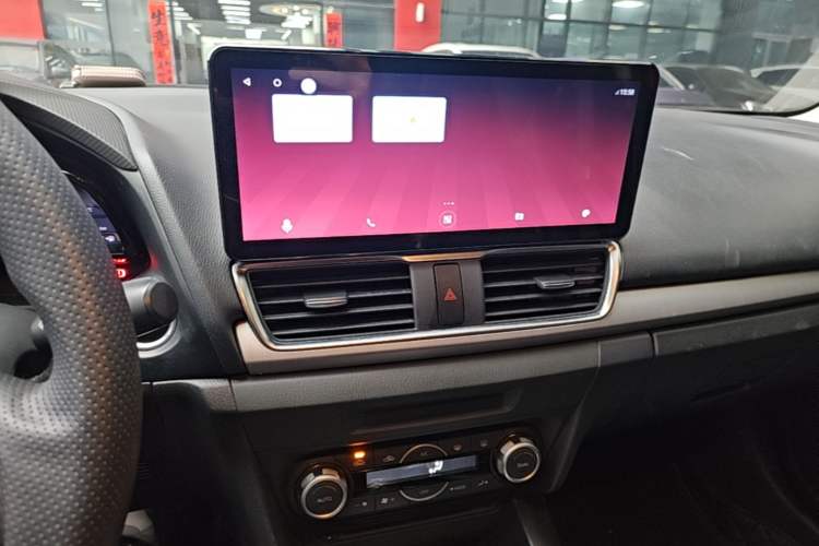 Used Mazda 3 Axela 2014 Sedan 1.5L Automatic Luxury Model Audio And AC Panel