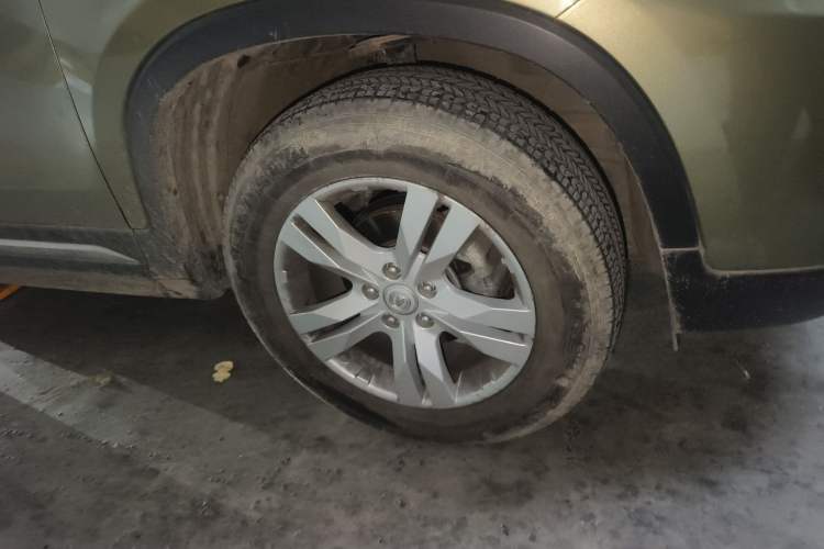 Used CHANGAN CS75 2014 2.0L Manual Luxury Version China IV Standard