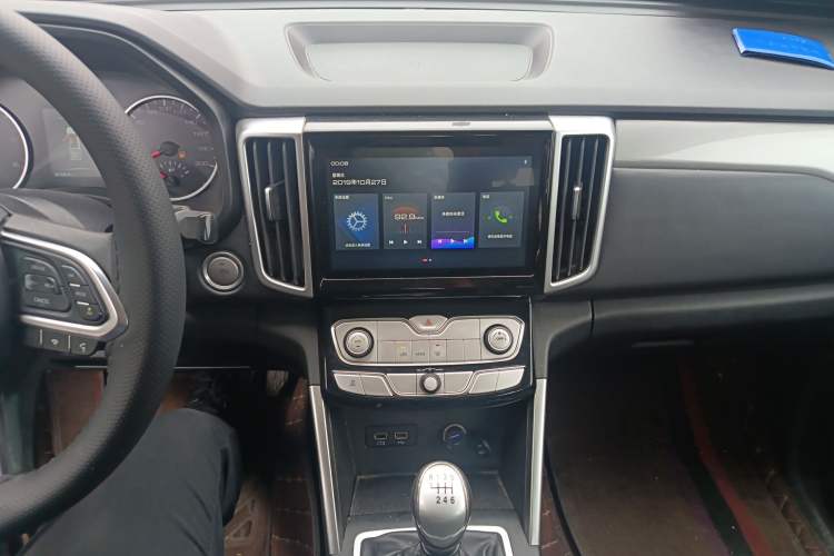 Used Great Wall Poer 2019 2.0T Commercial Version Manual Diesel Two-Wheel Drive Elite Long-Box GW4D20M Audio And AC Panel