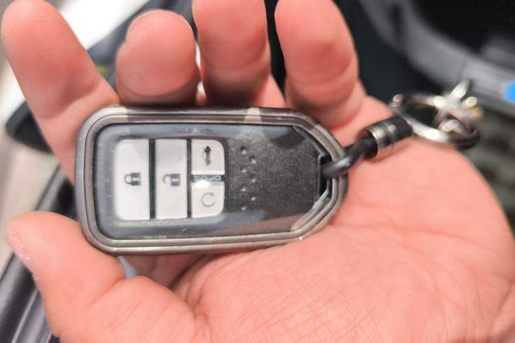 Used Honda CR-V 2019 Brilliant Edition 240TURBO CVT 2WD Comfort Version China VI Emission Standard Vehicle Key