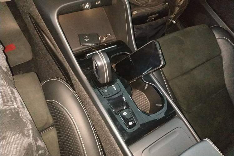 Used Volvo XC40 2020 T4 Four-Wheel Drive Smart & Sporty Edition