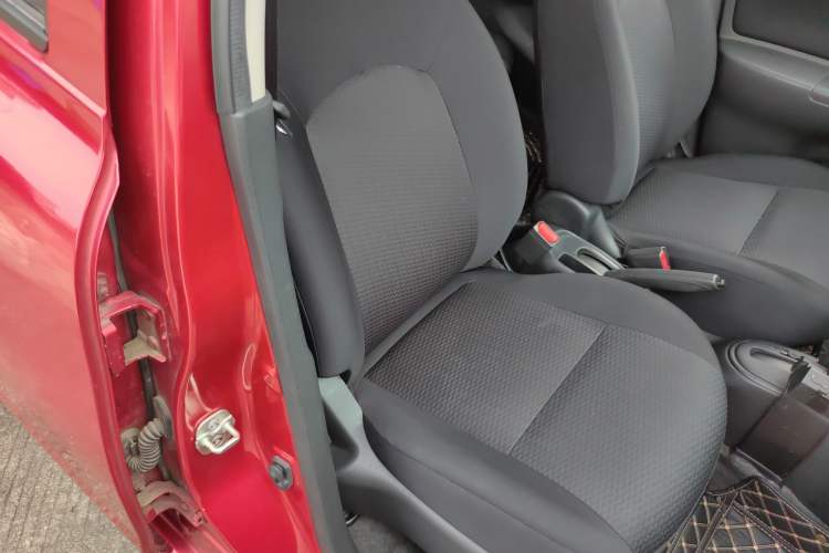 Used Nissan March 2010 1.5L Automatic Easy-Style Version