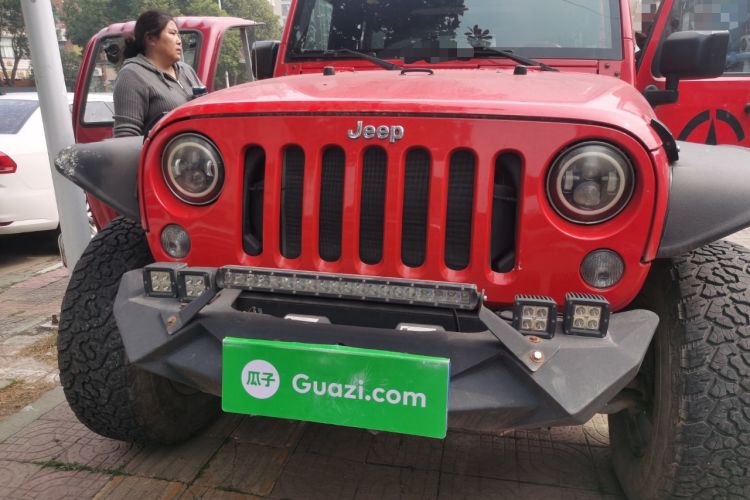 Used Jeep Wrangler 2015 2.8TD Sahara Four-Door Comfort Edition