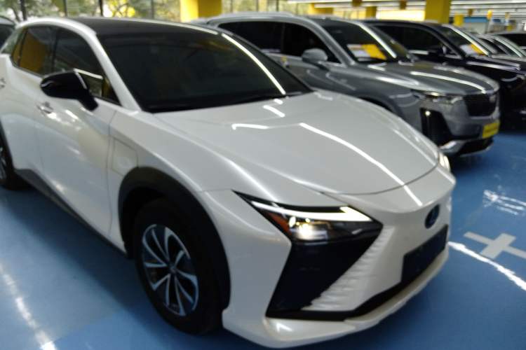 Used Lexus RZ 2023 450e All-Wheel Drive Luxury Edition