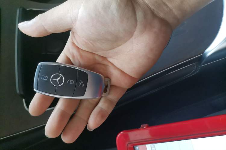 Used Mercedes-Benz GLC 2020 GLC 260 L 4MATIC Luxury Model Vehicle Key