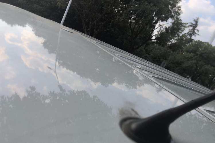 Used JMC Fushun 2023 2.0T Automatic Short-Wheelbase Mid-Top Commercial Multi-Purpose 6-Seater Passenger Vehicle Roof