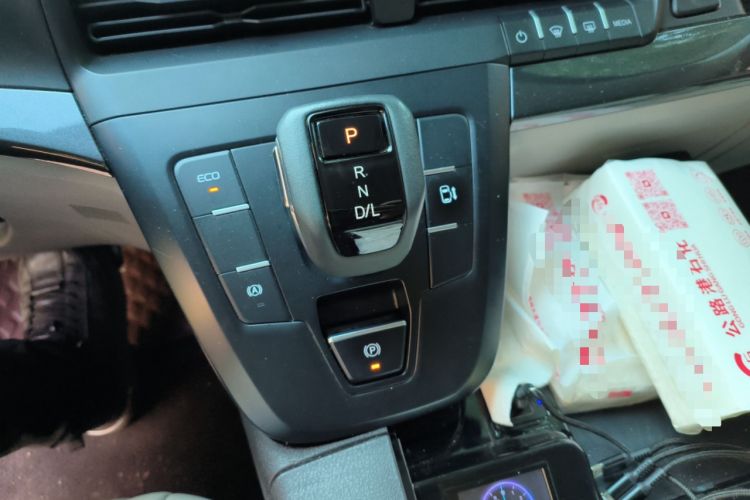 Used Ford Transit 2023 2.0T Diesel Automatic Commercial Van Short Wheelbase Low Roof—7/8/9-Seater