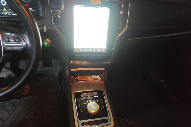 Used Roewe i6 New Energy 2017 45T Hybrid Connect & Smart Enjoyment Edition