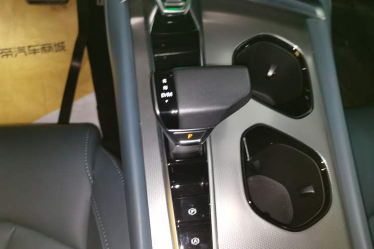 Used MG 7 2023 1.5T DCT Luxurious Supreme Edition
