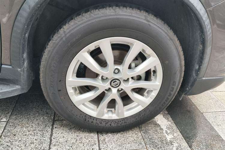 Used Nissan X-Trail 2021 2.0L CVT 2WD XL ITS SmartConnect Comfort Edition Right Front Wheel Hub