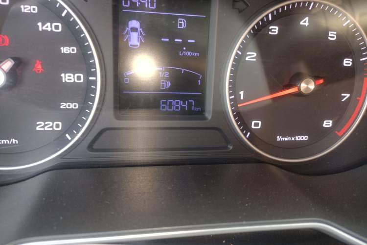 Used Roewe RX3 2018 1.6L Manual Entry-Level Model