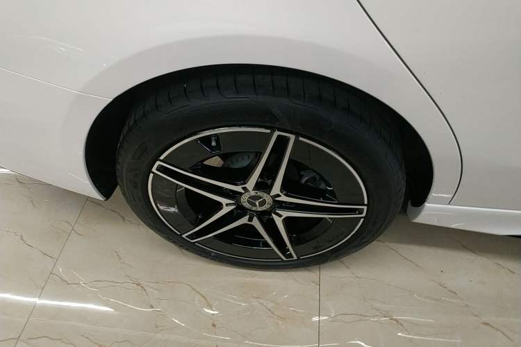 Used Mercedes-Benz C-Class 2025 C 260 L Obsidian Night Sport Edition