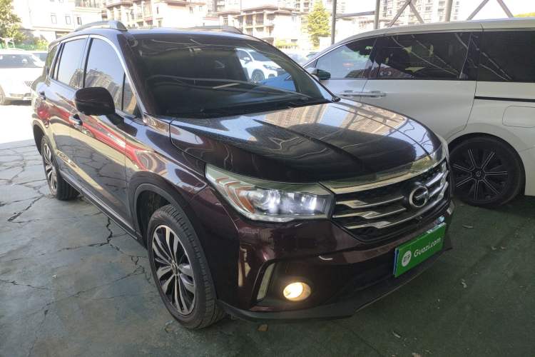 Used GAC Trumpchi GS4 2017 235T Automatic Two-Wheel Drive Luxury Smart Connectivity Version Exterior 2