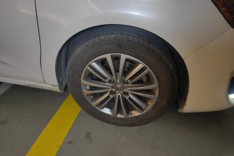 Used Citroen C4L 2014 1.8L Intelligent Drive Automatic Enjoyment Model
