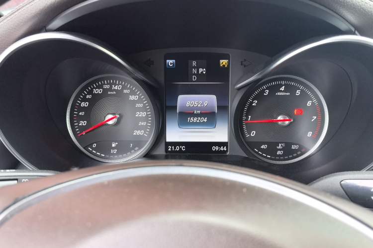 Used Mercedes-Benz GLC 2016 GLC 300 4MATIC Dynamic Model