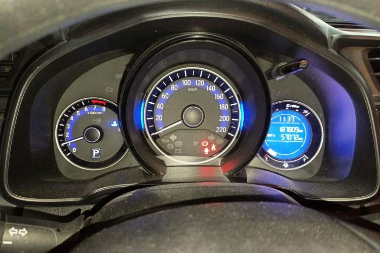 Used Honda Fit 2016 1.5L LXS CVT Comfort Sunroof Version
