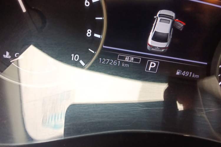 Used Nissan Sylphy 2022 e-POWER All-Electric Drive Pro Odometer Close Up