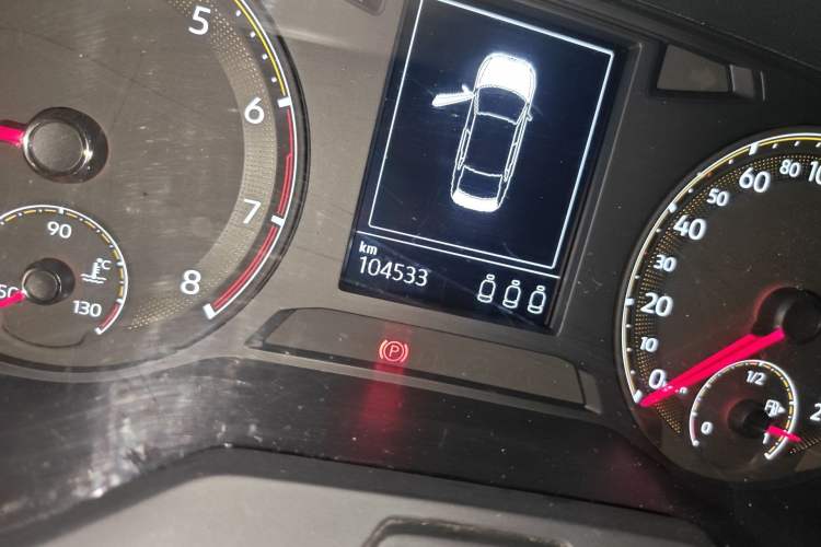 Used Volkswagen Sagitar 2019 280TSI DSG Comfort Version China VI Standard Odometer Close Up