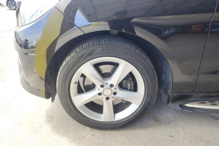 Used Mercedes-Benz M-Class 2014 ML 400 4MATIC Dynamic Model