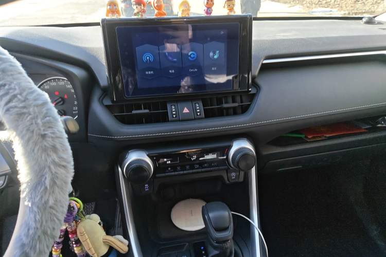 Used Toyota RAV4 2021 2.0L CVT Two-Wheel Drive Urban Edition