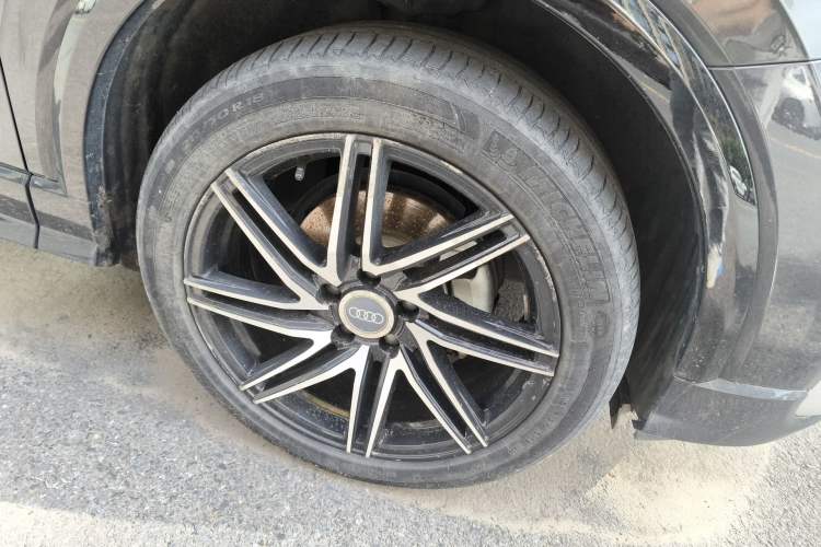 Used Audi Q2L 2018 35 TFSI Launch Exclusive Edition China V