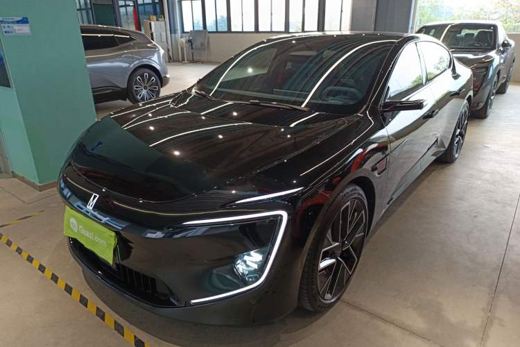 Used Avatr 12 2025 Updated Ultra All-Electric Four-Wheel Drive