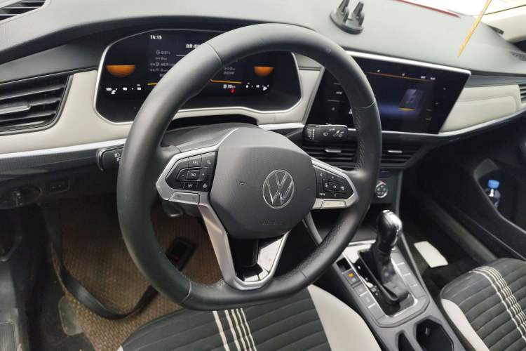 Used Volkswagen Bora 2024 200TSI DSG Comfort Edition
