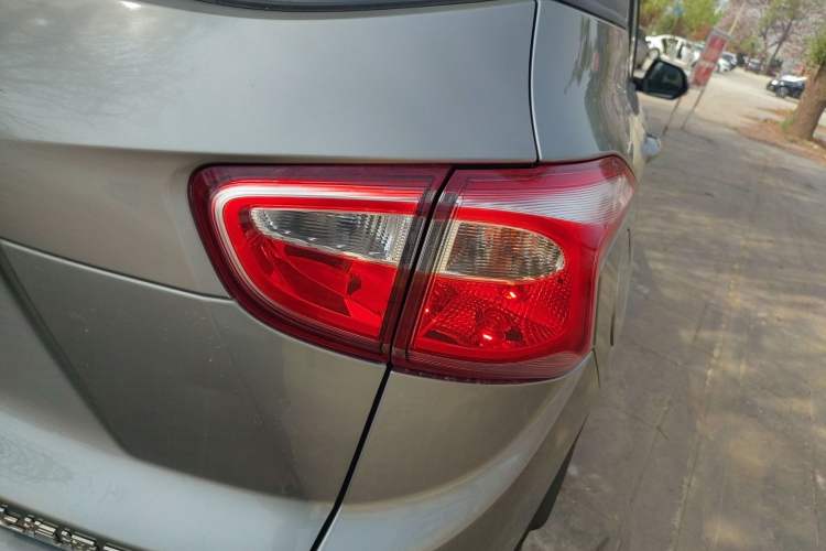 Used Baojun 510 2017 1.5L manual Comfort trim