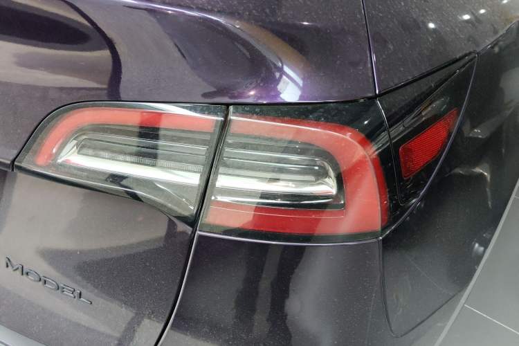 Used Tesla Model Y 2021 Standard Range Rear-Wheel Drive Version