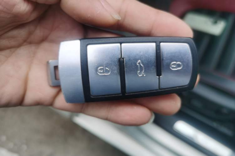 Used Volkswagen FAW-Volkswagen CC 2016 1.8TSI Luxury Model Vehicle Key