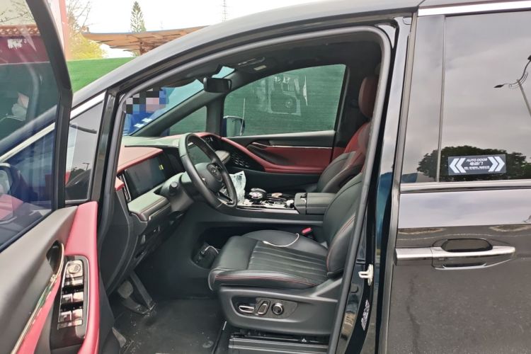 Used GAC Trumpchi M8 2023 Zongshi Series 400T Flagship Edition
