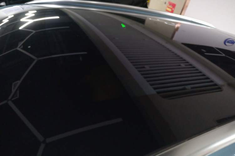 Used VOYAH FREE 2021 Four-Wheel Drive Standard Range-Extended Exclusive Luxury Package
