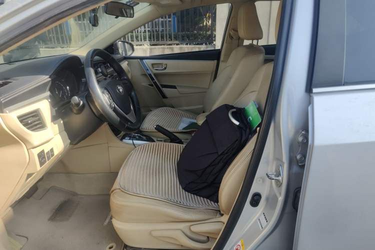 Used Toyota Corolla 2014 1.6L CVT GL-i Leather Edition