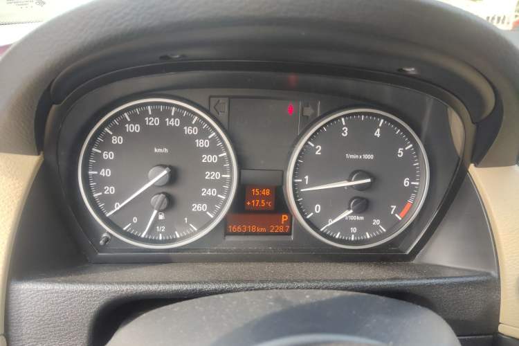 Used BMW X1 2013 sDrive18i Leading Model