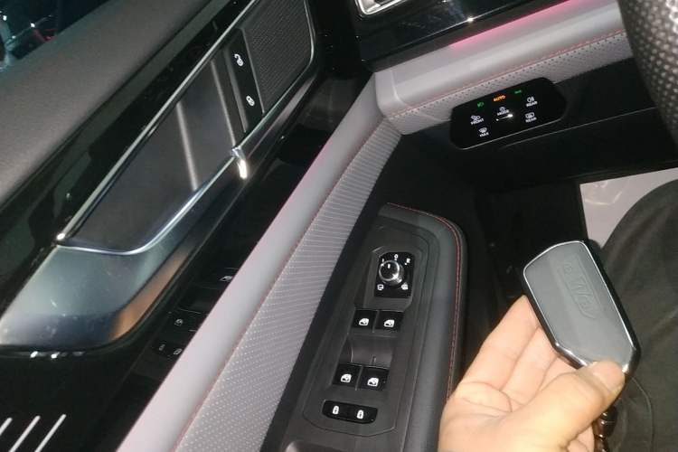 Used Volkswagen Teramont X 2024 380TSI Four-Wheel Drive Prestige Luxury Edition
