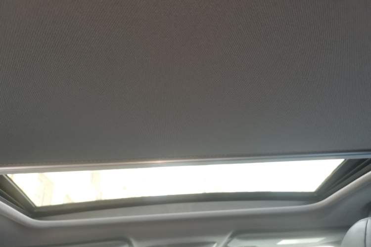 Used Honda XR-V 2017 1.8L EXi CVT Comfort Version Headliner