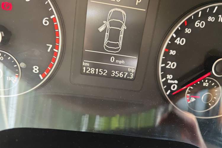 Used Volkswagen Sagitar 2014 1.4TSI Automatic Luxury Model