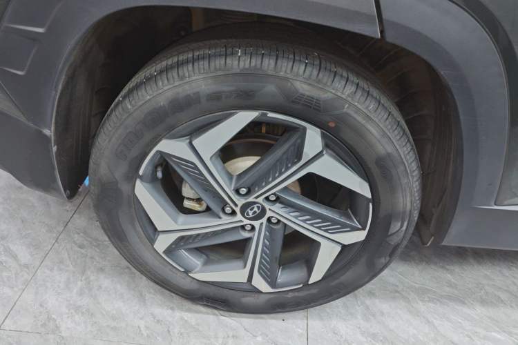 Used Hyundai Tucson 2022 Tucson L 1.5T DCT LUX Prestige Edition N Line Exterior 4