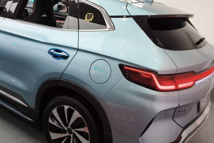 Used BYD Song PLUS New Energy 2024 Honor Edition EV 520km Premium Model