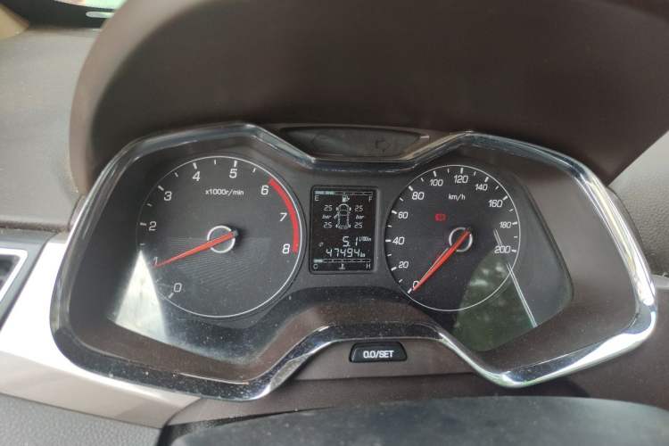 Used Baojun 310W 2017 1.5L Manual Fashion Model China V