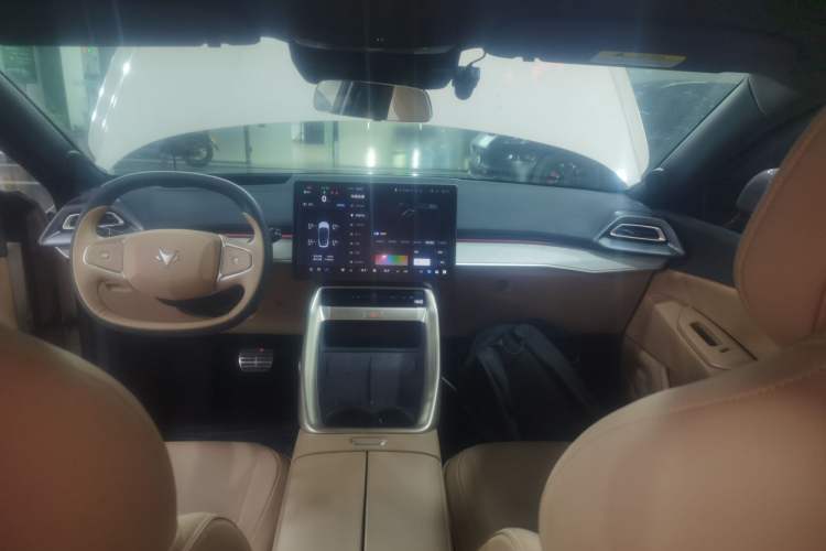 Used ARCFOX Alpha S5 2024 560MAX 185kW Audio And AC Panel