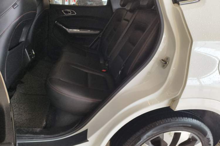 Used Chery Tiggo 5x 2017 1.5T DCT Luxury Model
