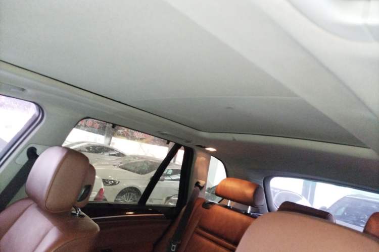 Used BMW X5 2012 xDrive35i Luxury Edition U.S. specification 5 seats