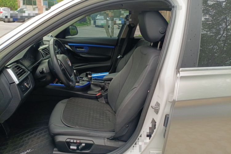 Used BMW 3 Series 2016 316Li Fashion Model Left Front Seat