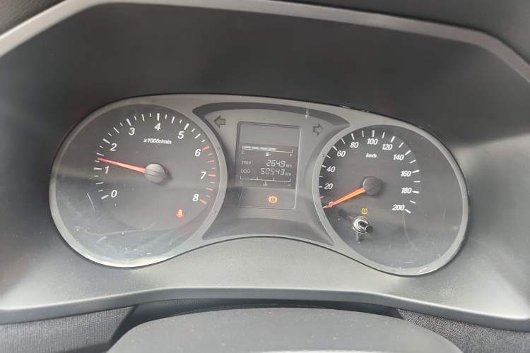 Used Wuling Hongguang PLUS 2019 1.5T Manual Standard Edition 5 Seats Instrument Cluster