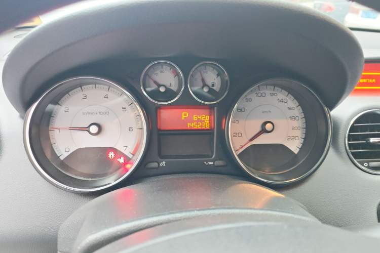 Used Peugeot 408 2013 2.0L Automatic Comfort Edition Instrument Cluster