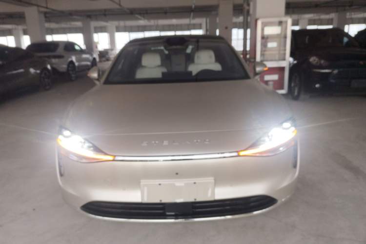 Used Hima Stelato S9 2024 All-Electric Ultra Four-Wheel-Drive Flagship Edition
