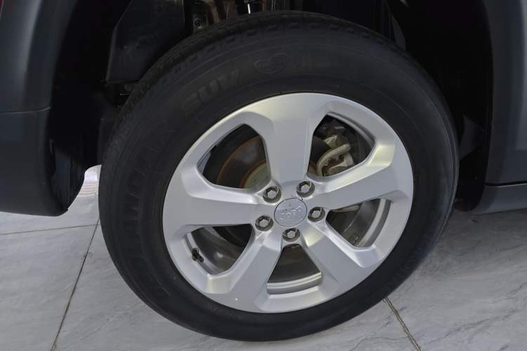 Used Jeep Compass 2017 200T Automatic Family Edition
